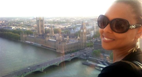 woman looking over london bridge