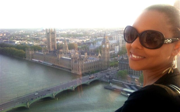 woman looking over london bridge