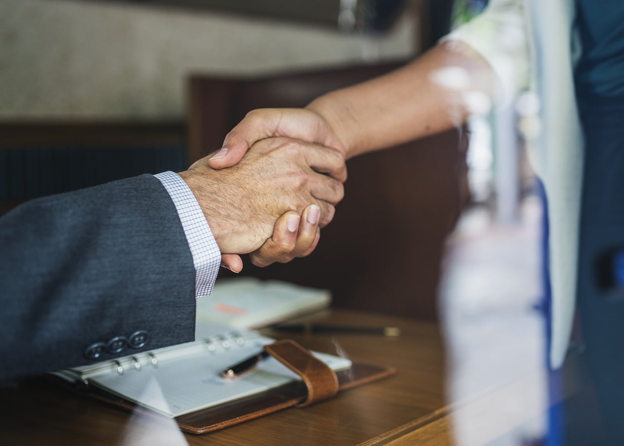 handshaking photo