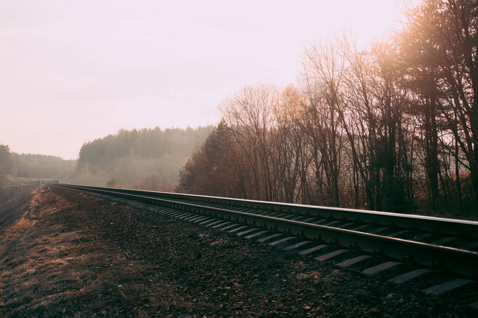 train rails