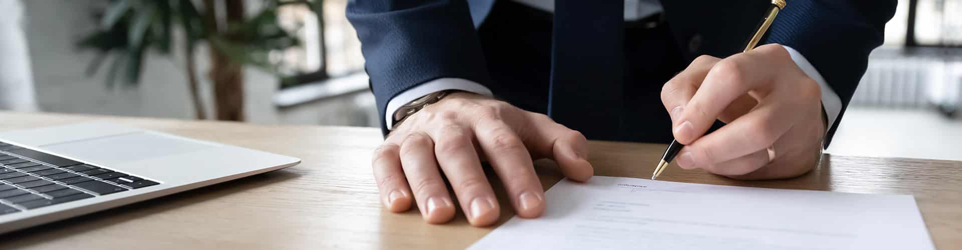 signing a lease letter